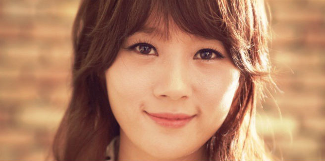 La cantante Lee Soo Young fa delle rivelazioni sconvolgenti sul CEO della sua agenzia