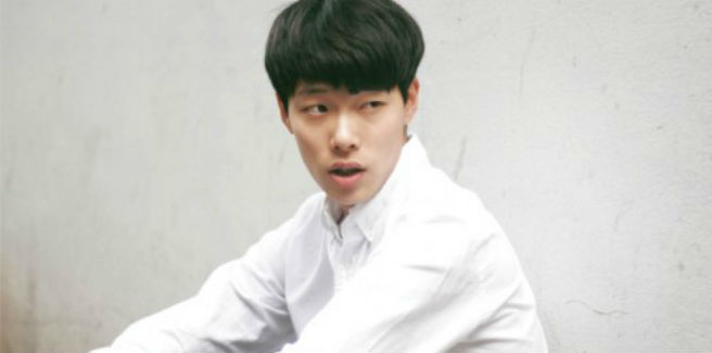 Ryu Jun Yeol del drama “Reply 1988” è stato coinvolto in un piccolo incidente