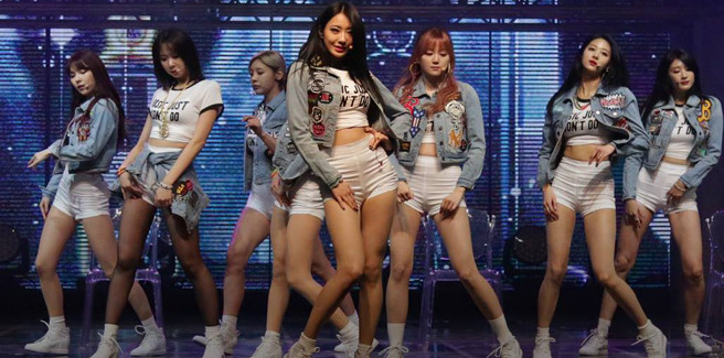 Primo concerto delle 9MUSES con cover di Gain, T-Ara, G-FRIEND e Rihanna
