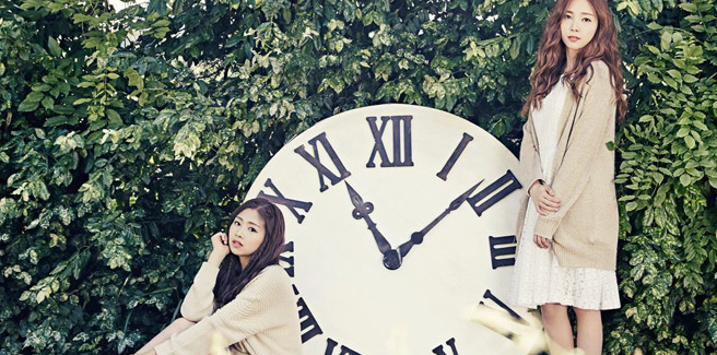 Chaewon delle APRIL e Chae Kyung di Produce 101 collaborano nel video di ‘Clock’