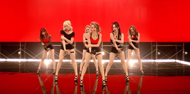 Le sensuali O21 debuttano con l’MV di ‘Show Me’