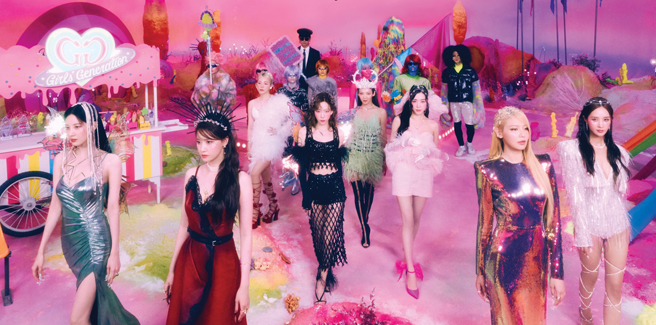 Le regine Girls’ Generation festeggiano 15 anni insieme con ‘FOREVER 1’