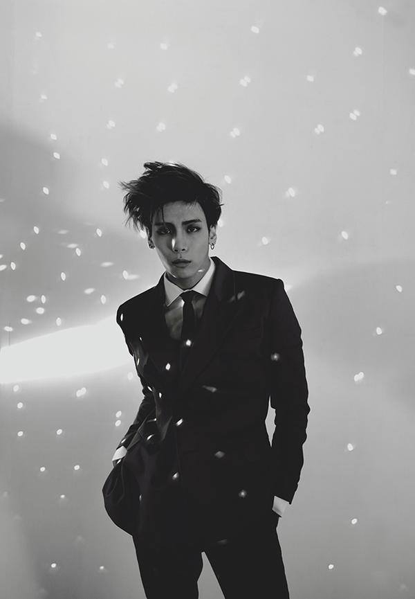 Jonghyun_base_14
