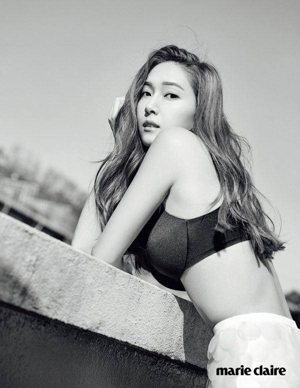 Jessica-Jung-for-Marie-Clare-jessica-snsd-38497286-600-776