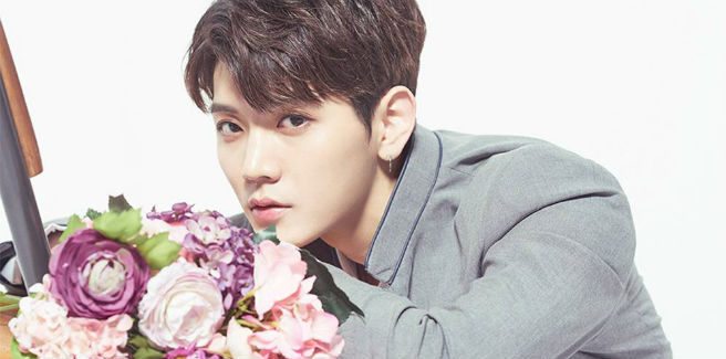 Ren dei NU’EST visto piangere dai fan al Sewol Ferry Memorial