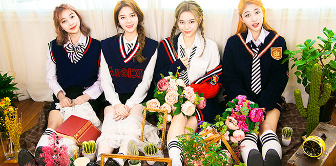 Le Highteen in ‘Timing’ e ‘Cactus’, dove cantano con la lingua dei segni