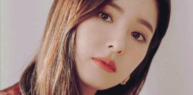 Shin Se Kyung dona i profitti di Youtube alle ragazze bisognose
