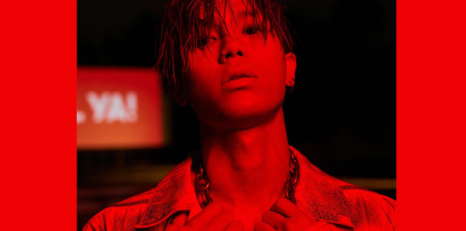 Sik-K pubblica un artistico MV di ‘TELL YA!’ e ‘Darling’ feat. Crush