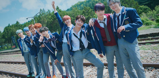 I Ghost9 nella versione ‘amorosa’ di ‘Up All Night’