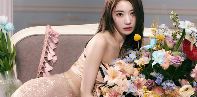 Sakura delle LE SSERAFIM risponde a tono alle critiche sul peso del manager della HYBE?