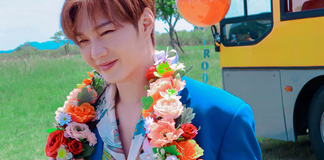 Lee Changsub, membro dei BTOB, torna con “VROOM VROOM”