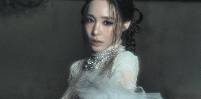 Tiffany (SNSD) festeggia 10 anni dal debutto da solista con ‘Summer’s Not Over’